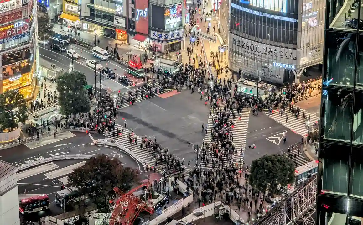 Shibuya, Wajah Tokyo yang Bergerak dari Persimpangan hingga Atap Kota